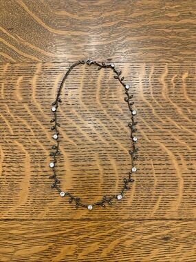 Brand new Delicate Leaf Vine Necklace with Clear Crystals - bronze brass toned